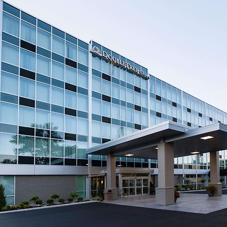 Hotel Doubletree By Hilton Newark Esterno foto