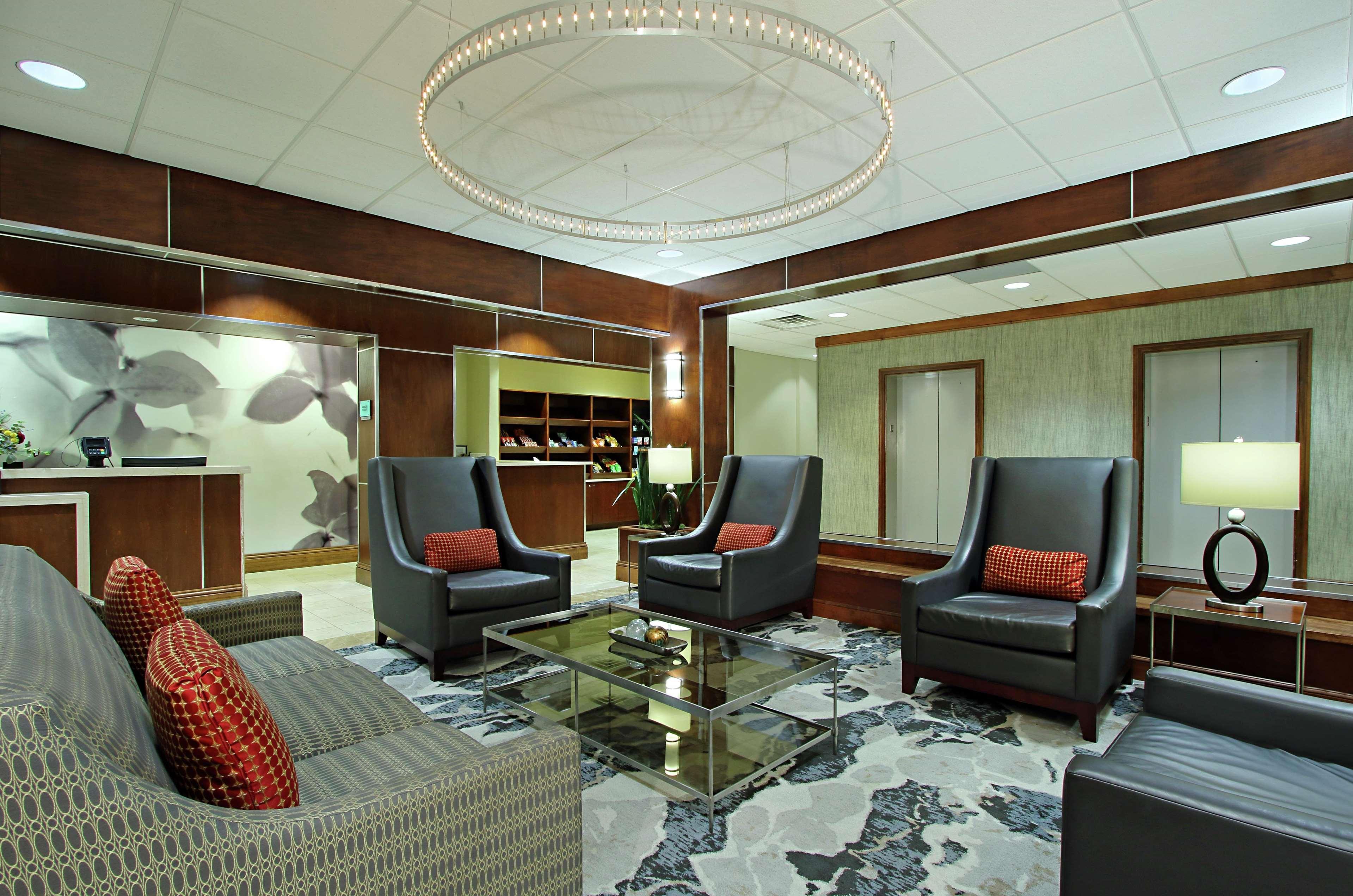 Hotel Doubletree By Hilton Newark Esterno foto